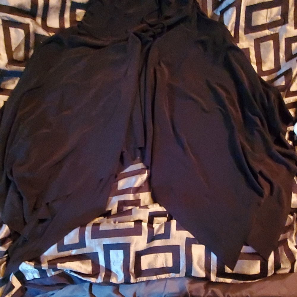 Dress - Picture 3 of 5